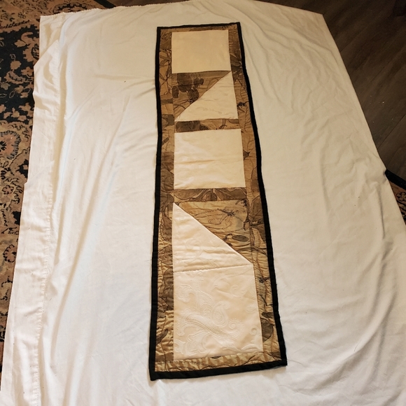 Dragonfly Lotus Elegance Quilted Table Runner GFTOTP3641